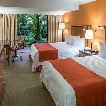 Hs Hotsson Hotel Tampico Extérieur photo