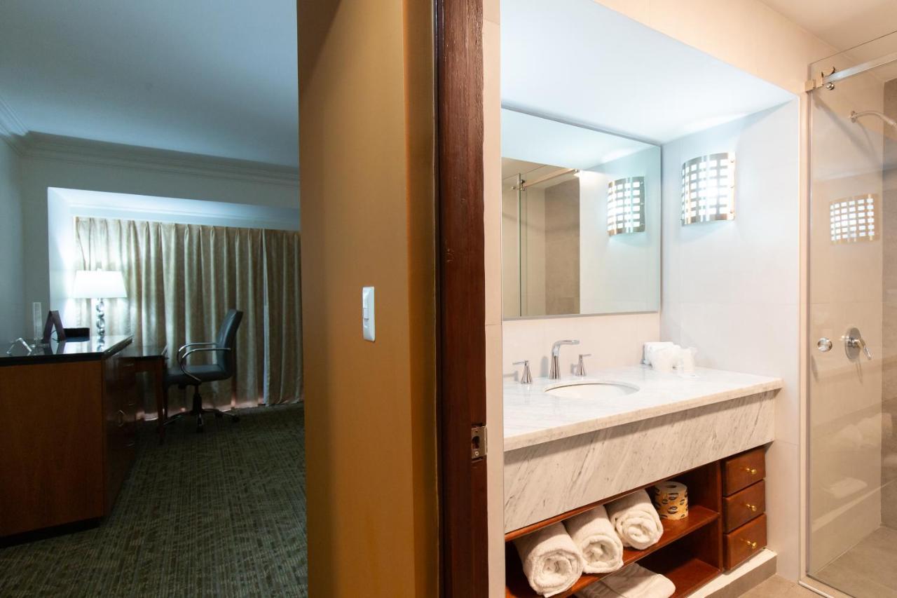 Hs Hotsson Hotel Tampico Extérieur photo