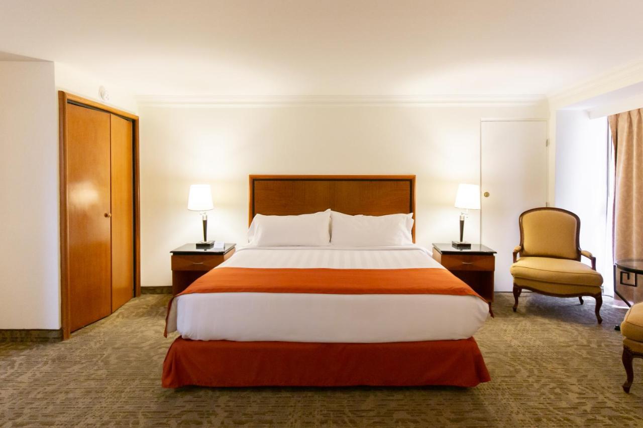 Hs Hotsson Hotel Tampico Extérieur photo