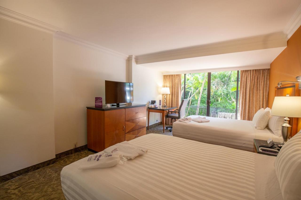 Hs Hotsson Hotel Tampico Extérieur photo