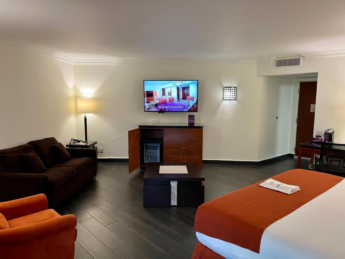 Hs Hotsson Hotel Tampico Extérieur photo