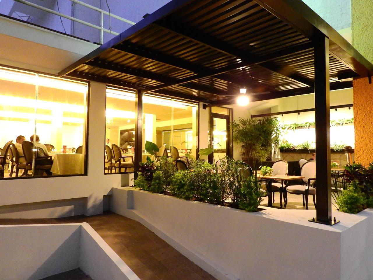 Hs Hotsson Hotel Tampico Extérieur photo